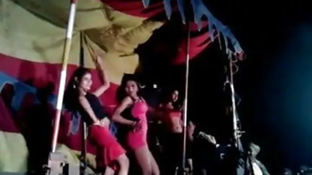 सुडौल हिंदी सेक्सी मूवी फुल एचडी लैटिना नेकेन गड़बड़ मुश्किल