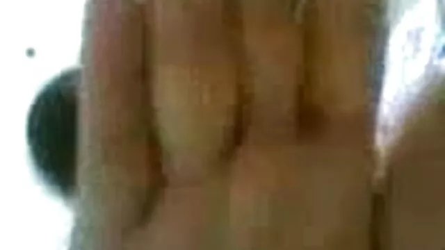 सेक्सी एशियाई पेशाब का एक कौर हो सेक्सी फिल्म हिंदी में फुल एचडी जाता है