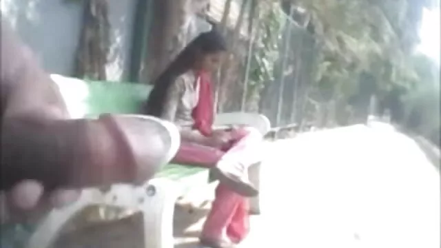 एक कठिन फुल एचडी सेक्सी फिल्म वीडियो में मुर्गा में मुंह प्यार करता है