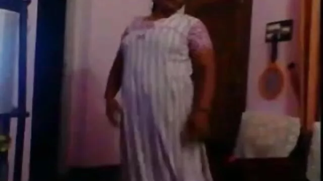 - तैयार सेक्सी पिक्चर फुल एचडी हिंदी मूवी परिपक्व माँ सिनक्लेयर के साथ त्रिगुट