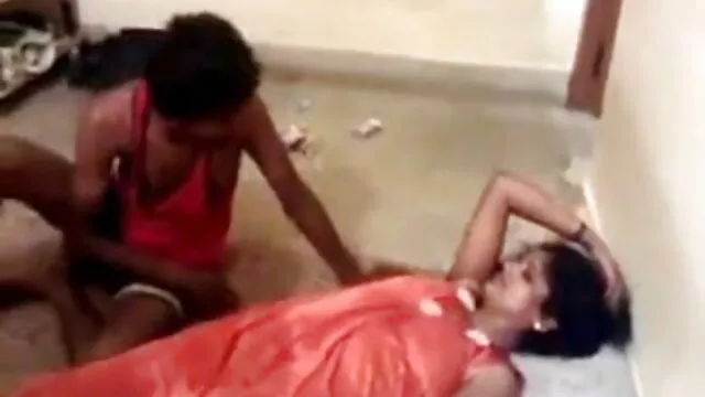 एक बड़ा डिक के साथ बेहोश सेक्सी वीडियो एचडी हिंदी फुल मूवी