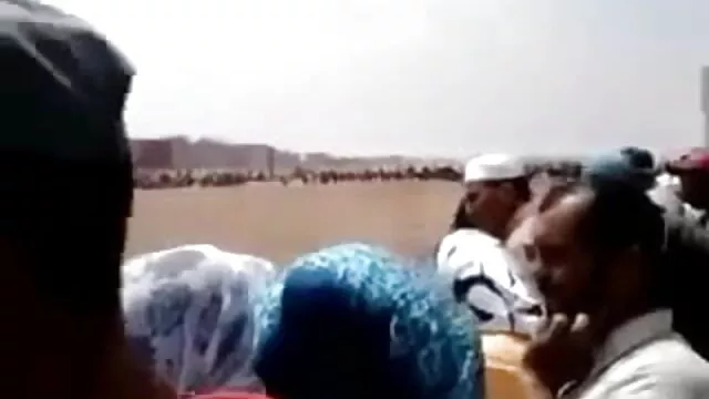 वीर्य हिंदी सेक्सी मूवी फुल एचडी कमबख्त मुर्गा