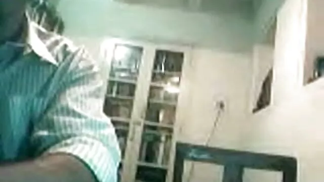 आराम करने के लिए अपनी प्रेमिका हिंदी मूवी सेक्सी फुल एचडी के लिए प्यार की मालिश