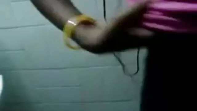 एशियाई सेक्सी फिल्म वीडियो फुल एचडी फूहड़ मुश्किल कमबख्त के साथ