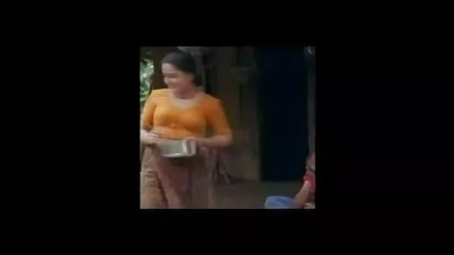 हंट4. हंटर किशोरों को एक कमरा किराए पर लेने में मदद करता है और इसके लिए कोलीन को पटक फुल एचडी सेक्सी फिल्में देता है