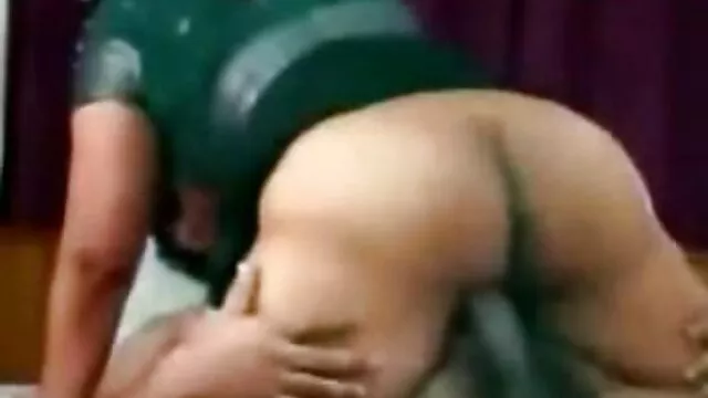 गधा एबी शरारती गर्म सनी लियोन की सेक्सी मूवी फुल एचडी मुश्किल मुर्गा कमबख्त