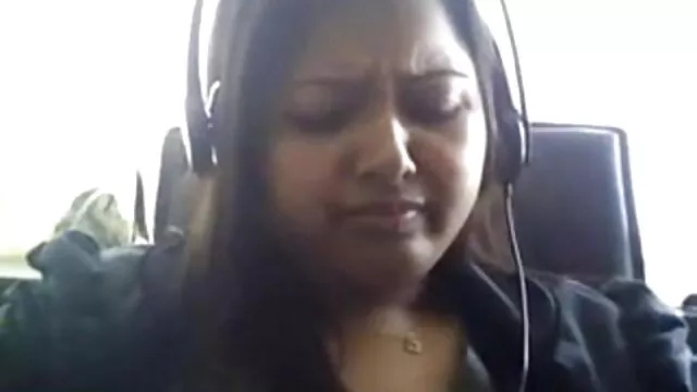 हॉट बेब उसके साथी एक बीएफ सेक्सी मूवी फुल एचडी कठिन देता है