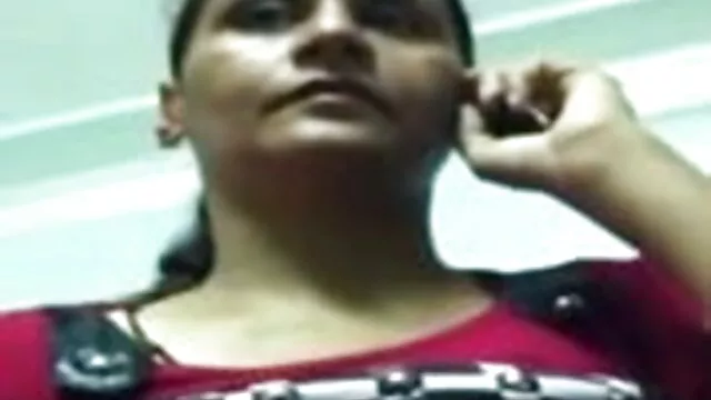 सेक्सी किशोर उसे सेक्सी फिल्म मूवी फुल एचडी बिल्ली Fucks Dildo के साथ