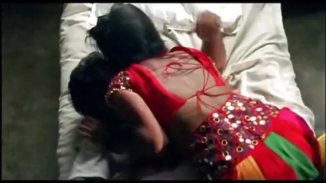 रोमी फोटो शूट के बाद अच्छा कमबख्त हो जाता है सेक्सी बीएफ फुल मूवी एचडी